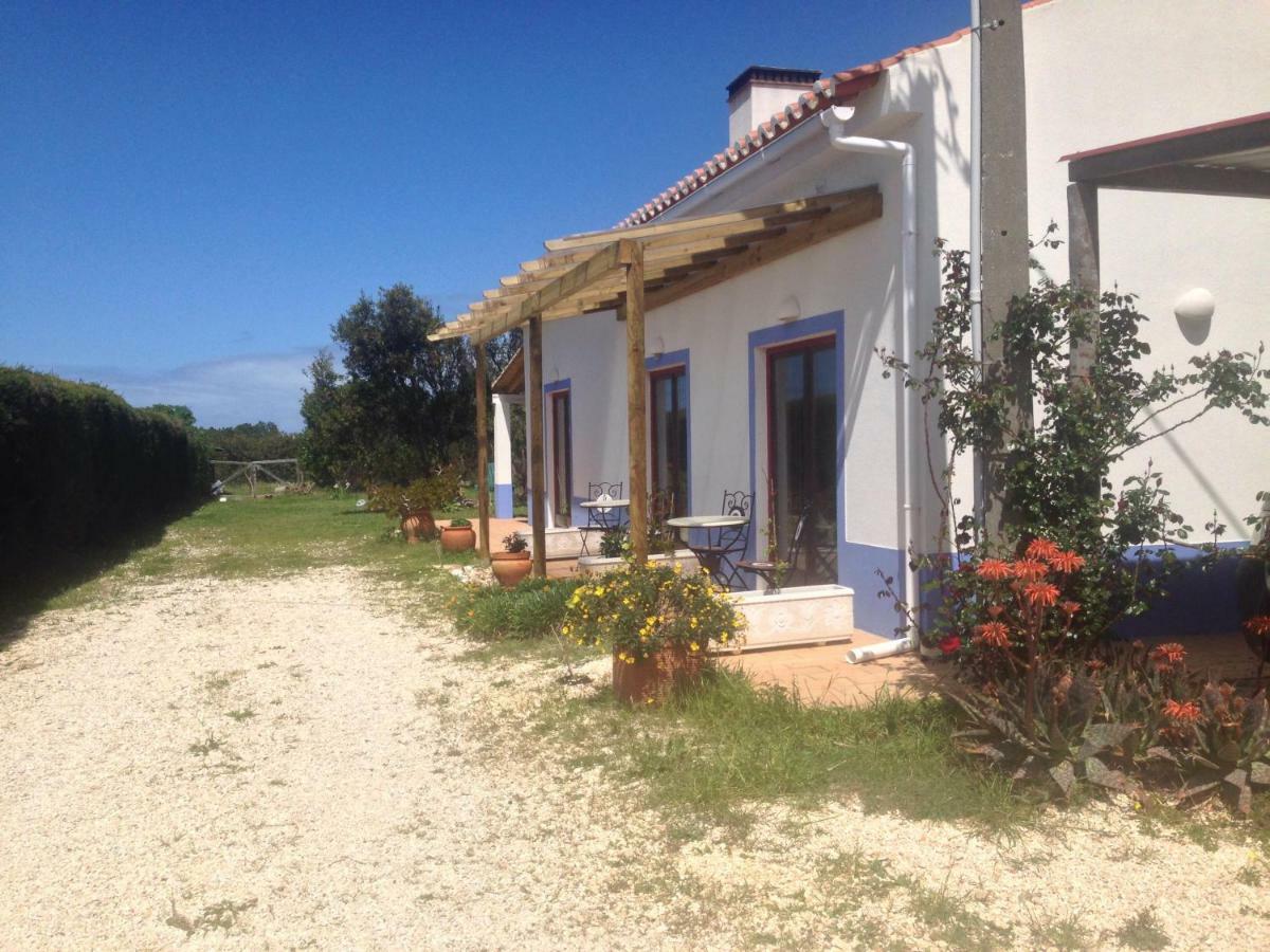Bed and Breakfast Quintinha Mojud Rogil Exteriér fotografie